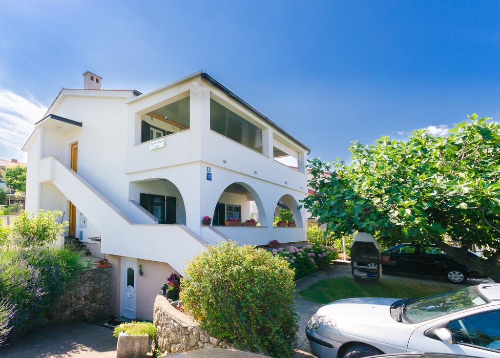 Apartment Neda Punat Exterior foto